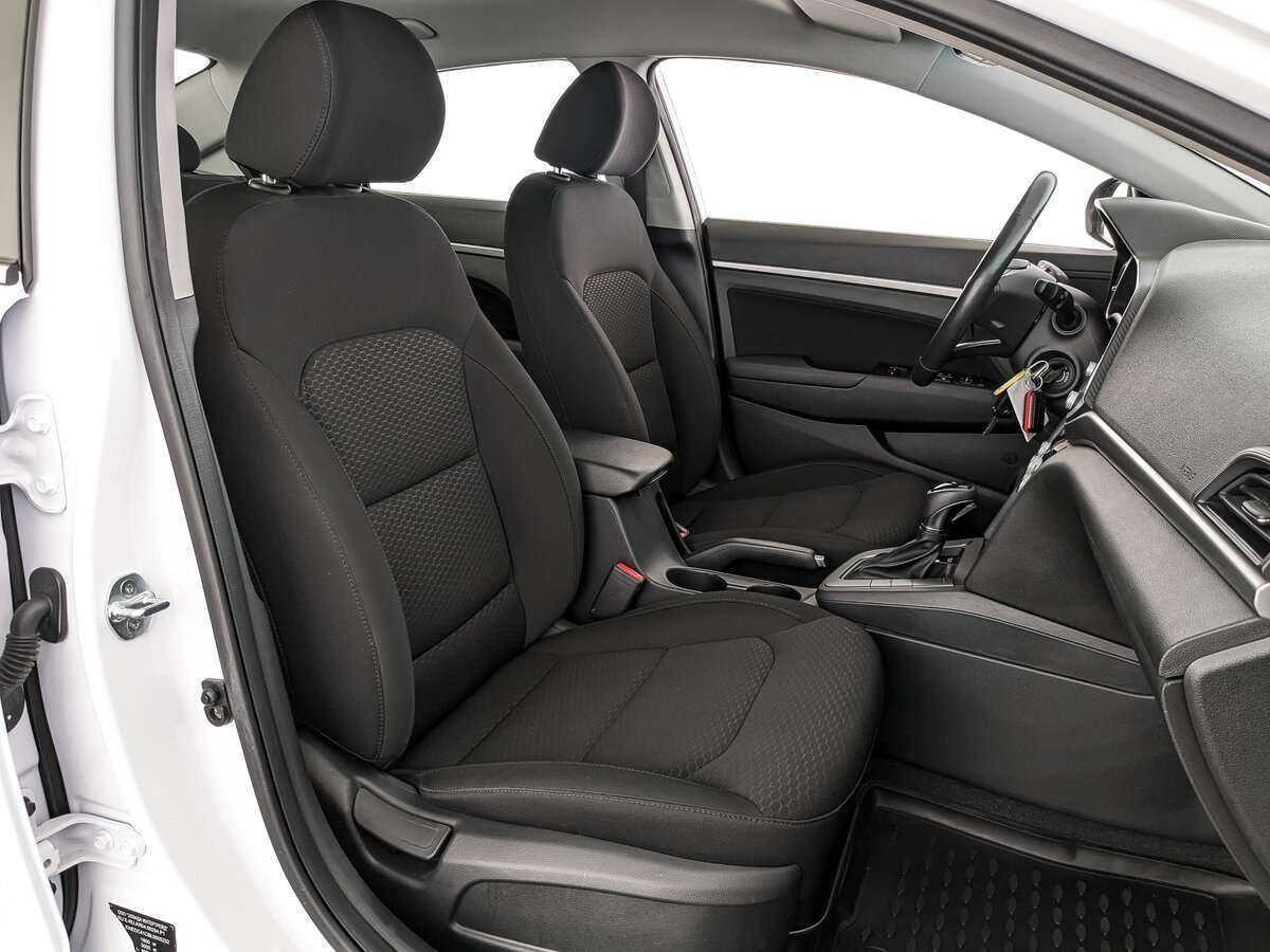 Hyundai Elantra б/у, 2020, Автоматическая. Фото: #19