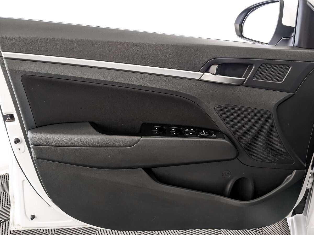 Hyundai Elantra б/у, 2020, Автоматическая. Фото: #14