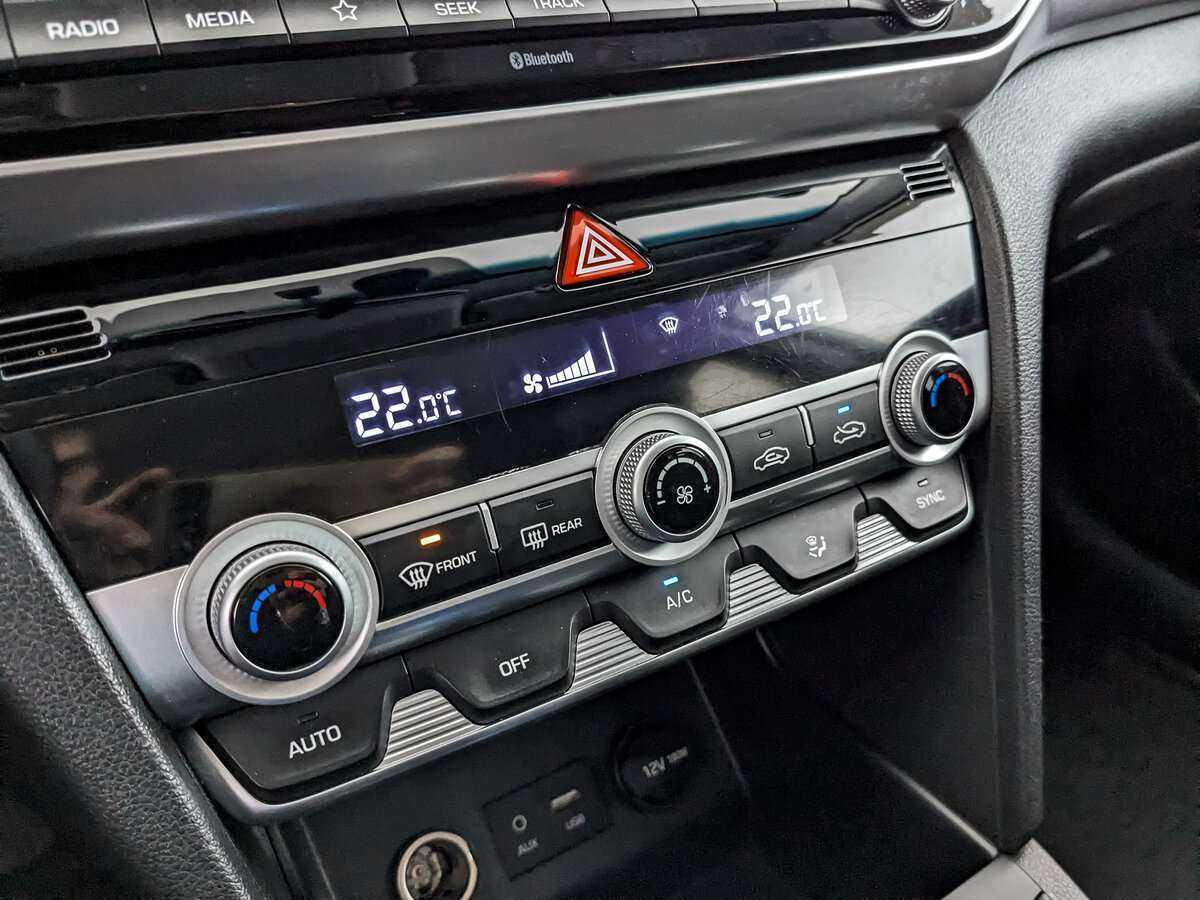 Hyundai Elantra б/у, 2020, Автоматическая. Фото: #16