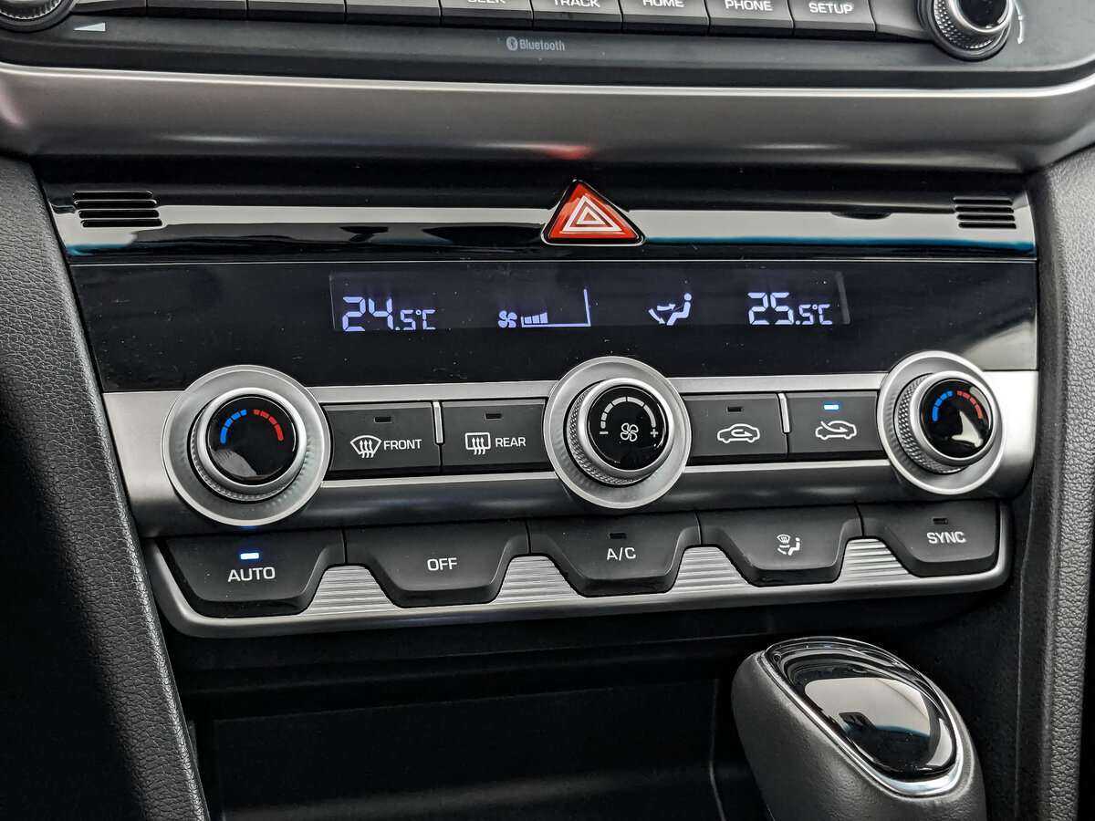 Hyundai Elantra б/у, 2020, Автоматическая. Фото: #20