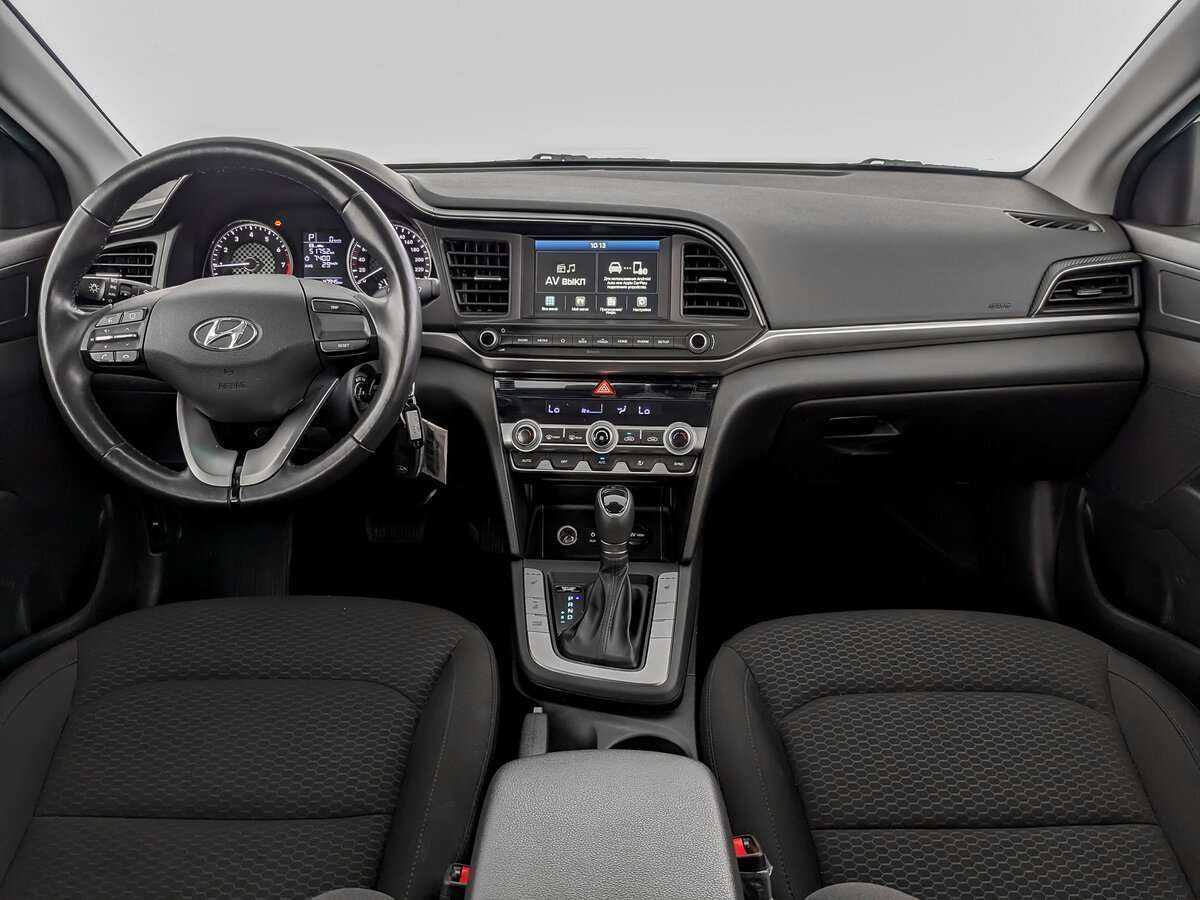 Hyundai Elantra б/у, 2020, Автоматическая. Фото: #11