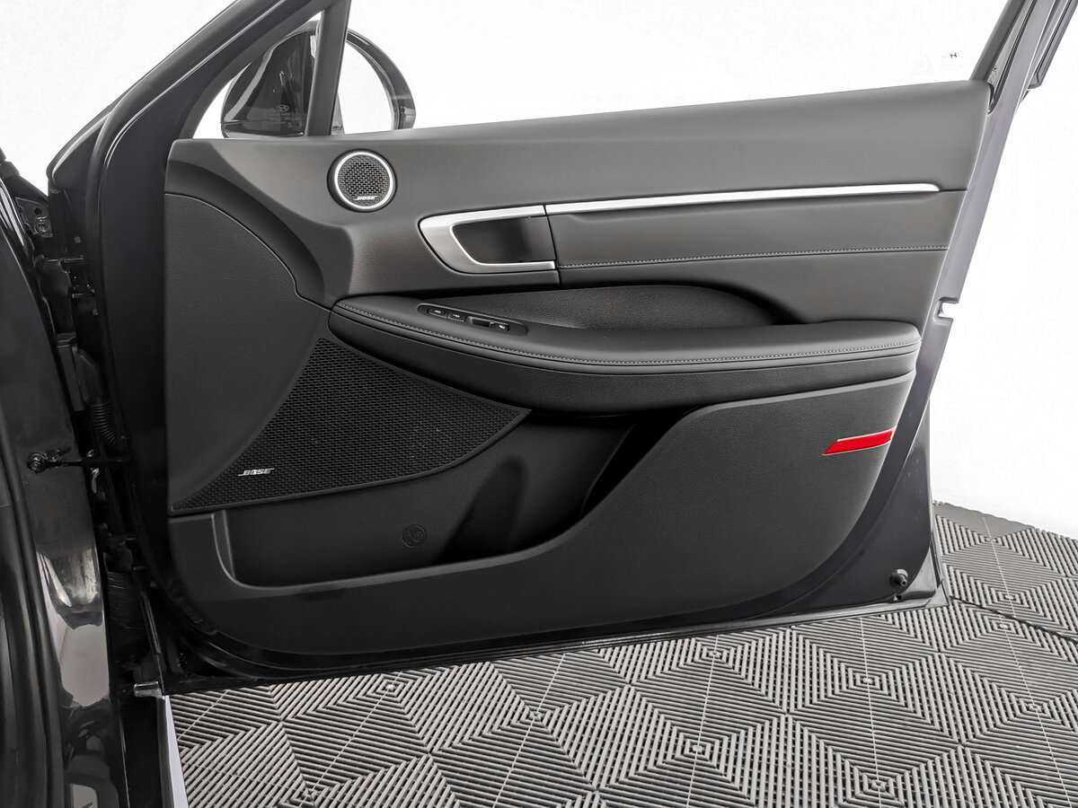 Hyundai Sonata б/у, 2021, Автоматическая. Фото: #19