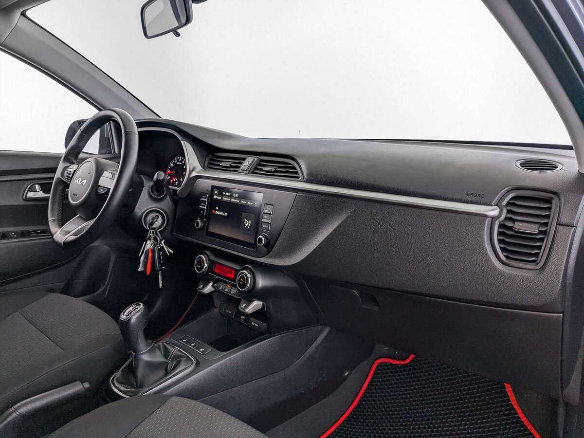 Киа Рио б/у, 2022, Механическая. Фото: #10
