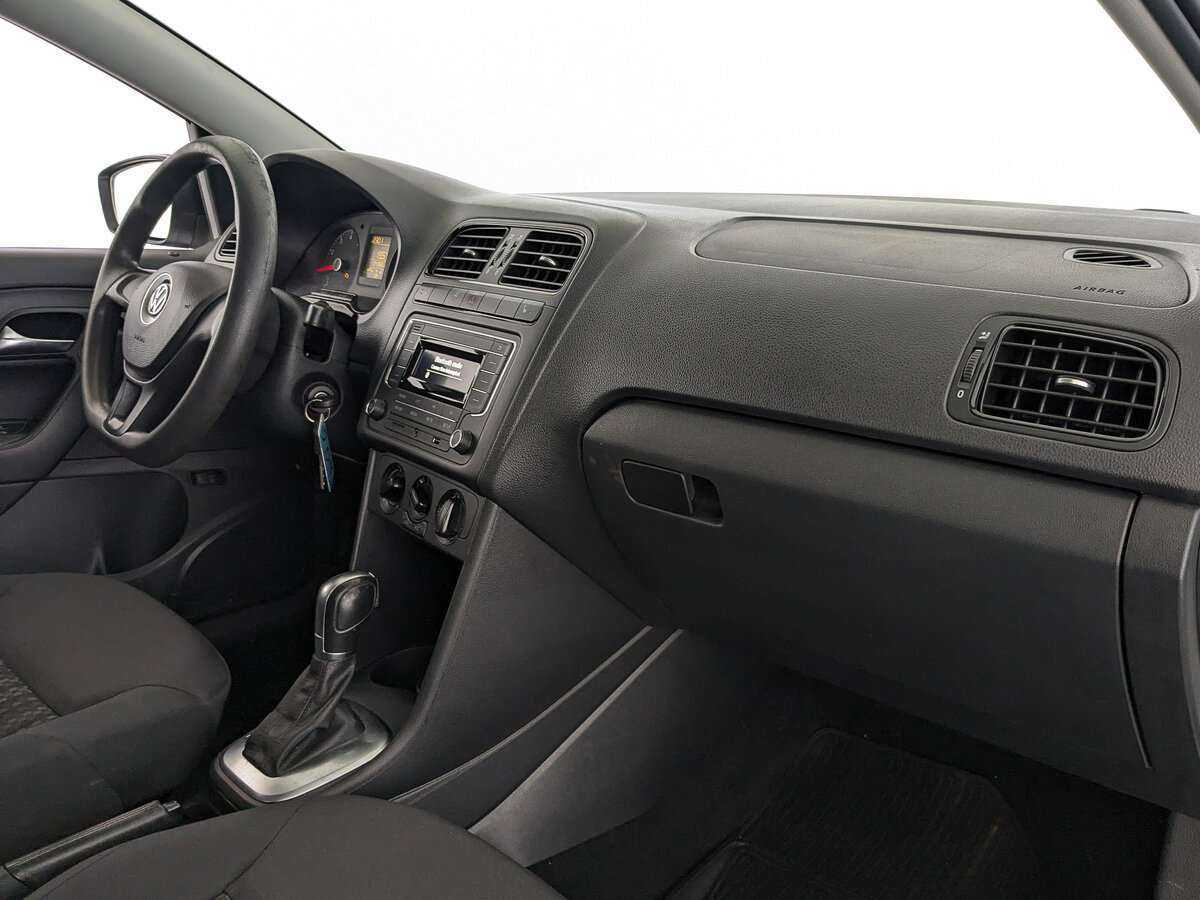 Фольксваген Поло б/у, 2018, Автоматическая. Фото: #12