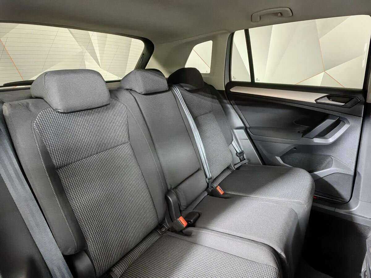 Volkswagen Tiguan б/у, 2020, Механическая. Фото: #16