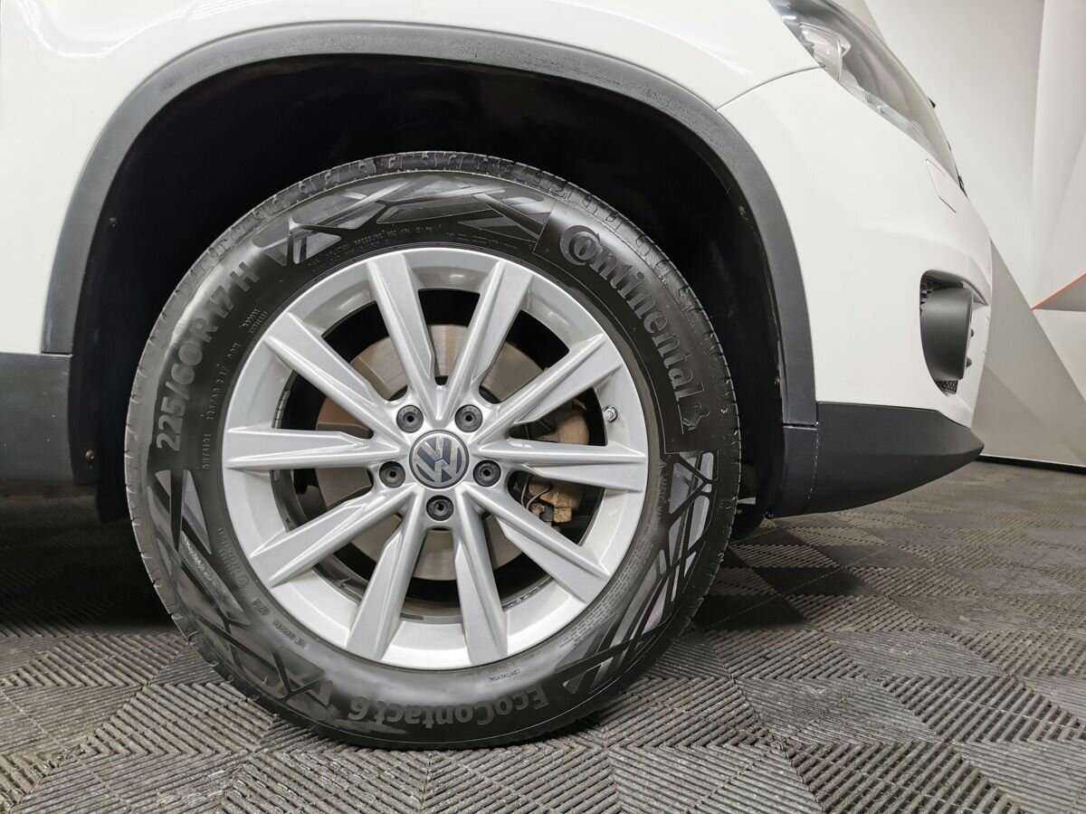 Volkswagen Tiguan б/у, 2013, Автоматическая. Фото: #8
