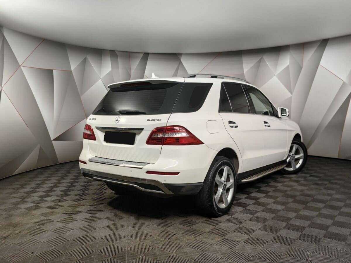 Мерседес-Бенц М-Класс б/у, 2014, Автоматическая. Фото: #1