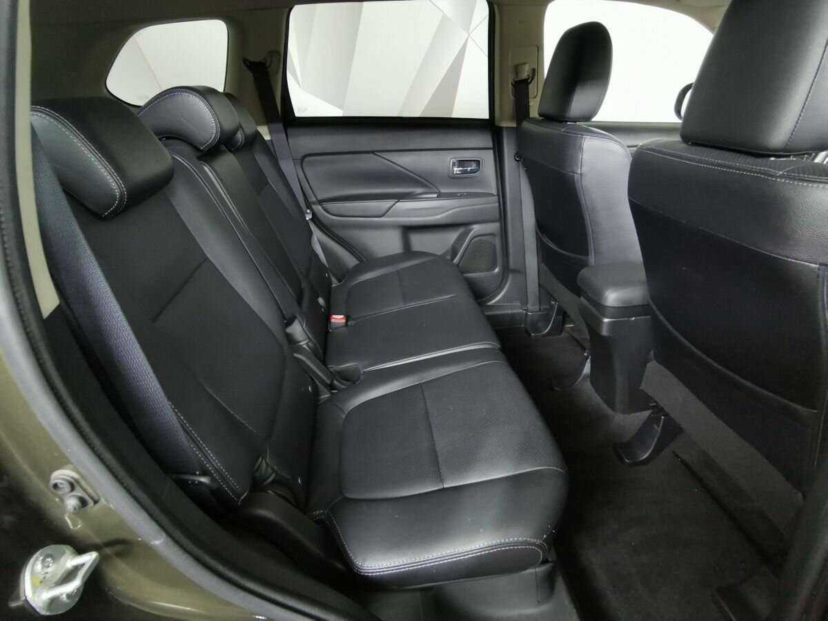 Митсубиши Оутлэндер б/у, 2018, Вариатор. Фото: #11