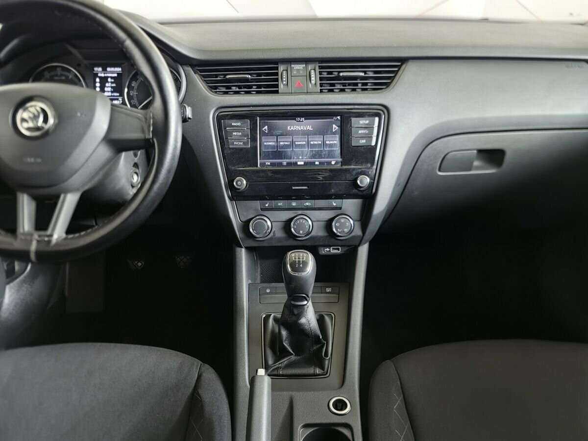 Шкода Октавия б/у, 2019, Механическая. Фото: #10