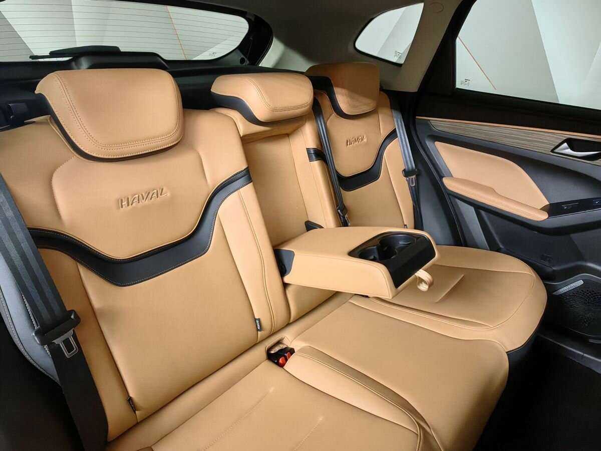 Хавал Джолион б/у, 2022, Роботизированная. Фото: #12