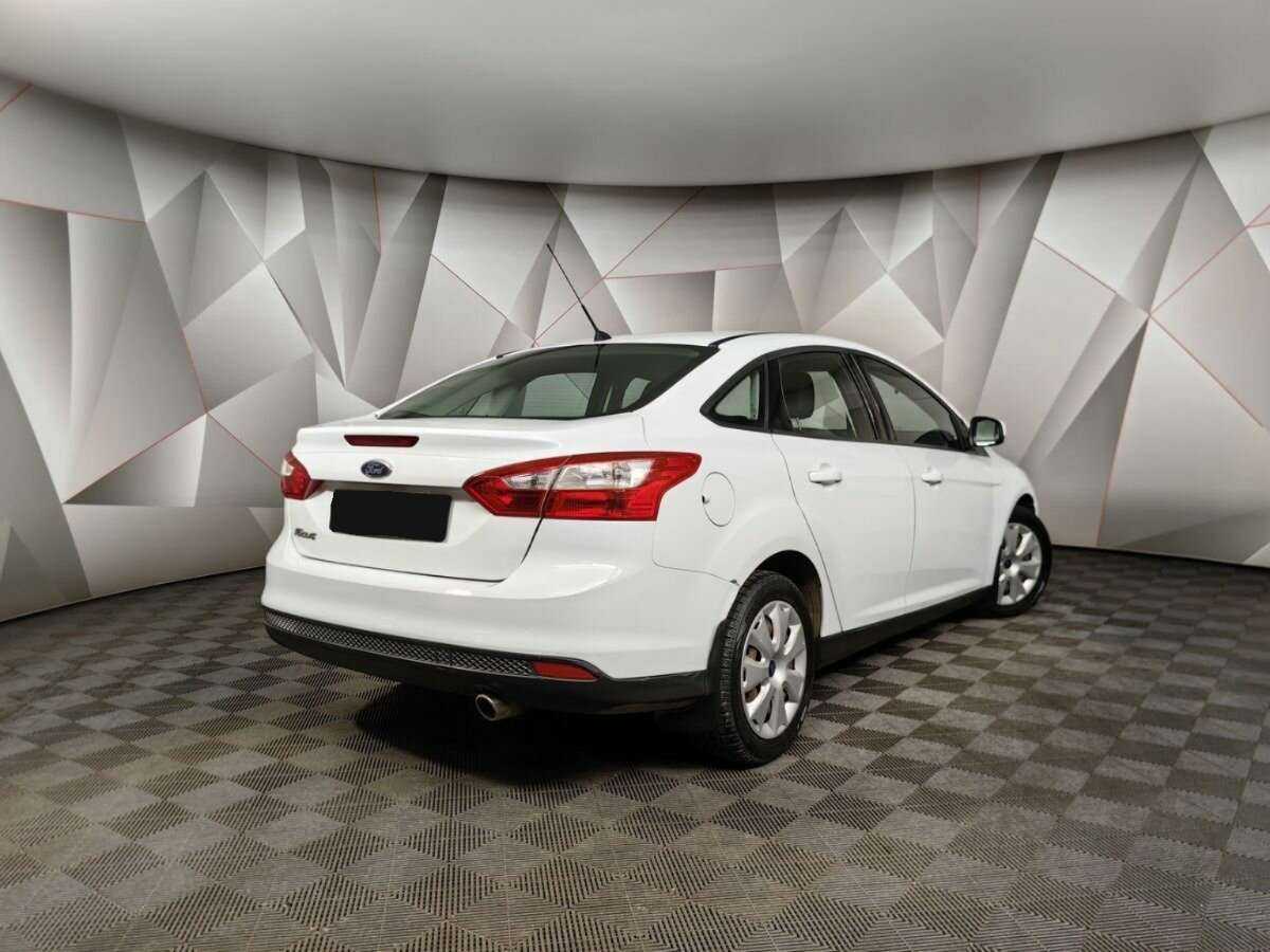 Форд Фокус б/у, 2014, Роботизированная. Фото: #1