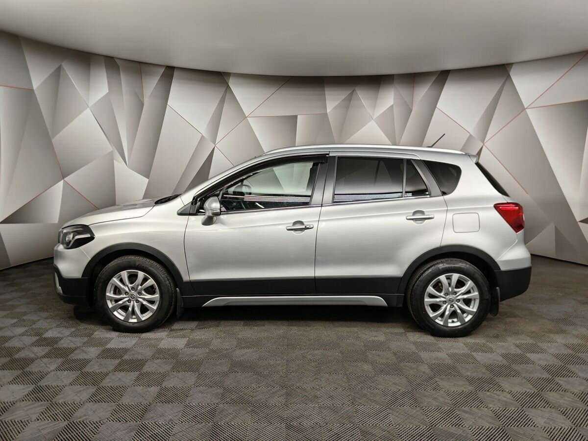 Сузуки С-Икс4 б/у, 2021, Автоматическая. Фото: #4