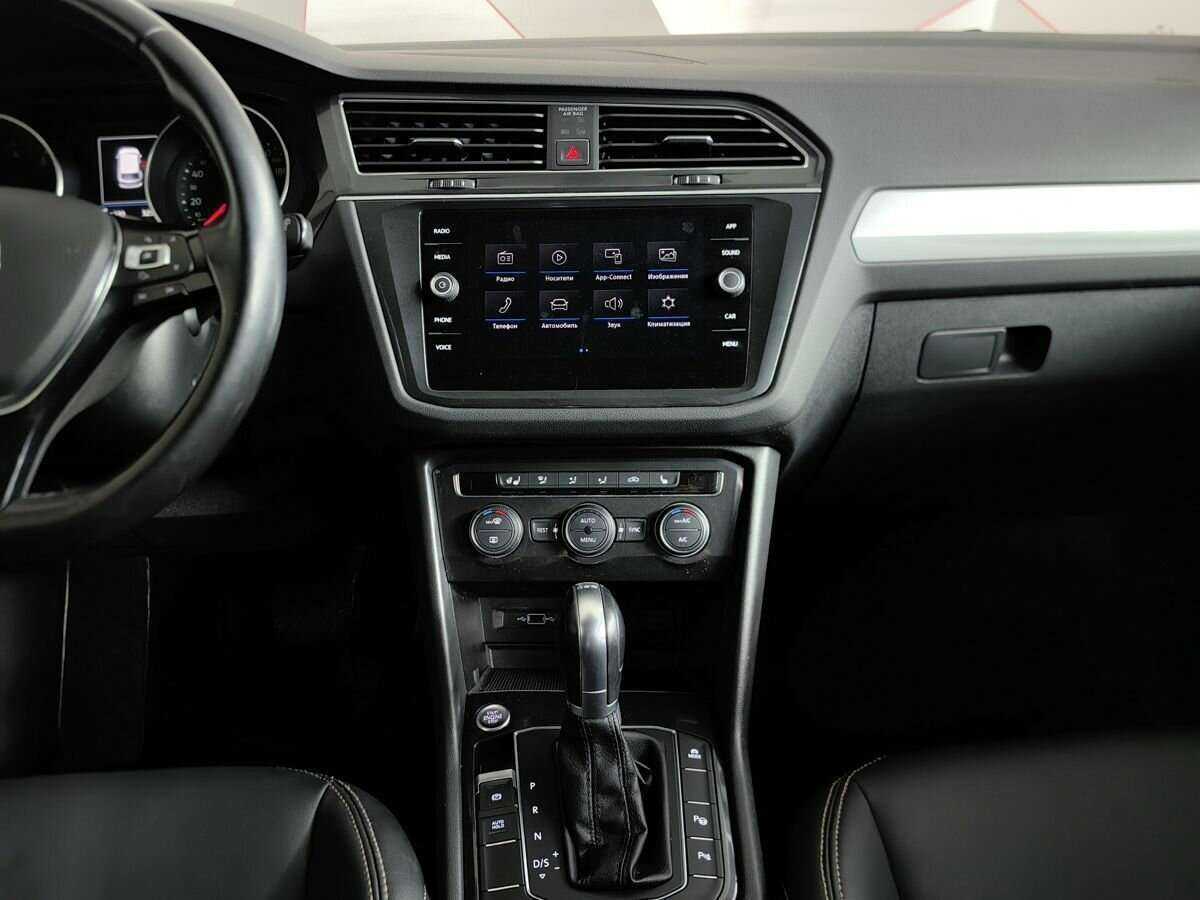 Volkswagen Tiguan б/у, 2018, Роботизированная. Фото: #10