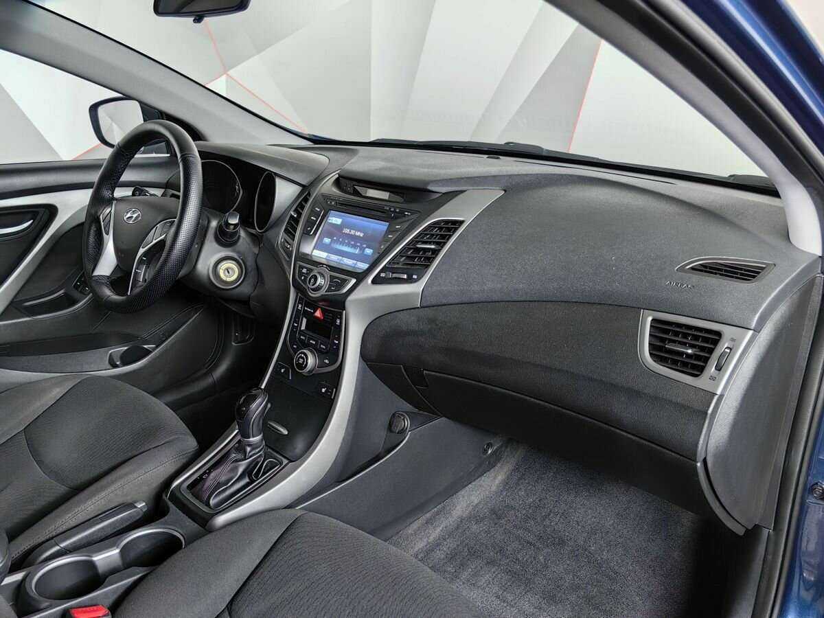 Hyundai Elantra б/у, 2015, Автоматическая. Фото: #8
