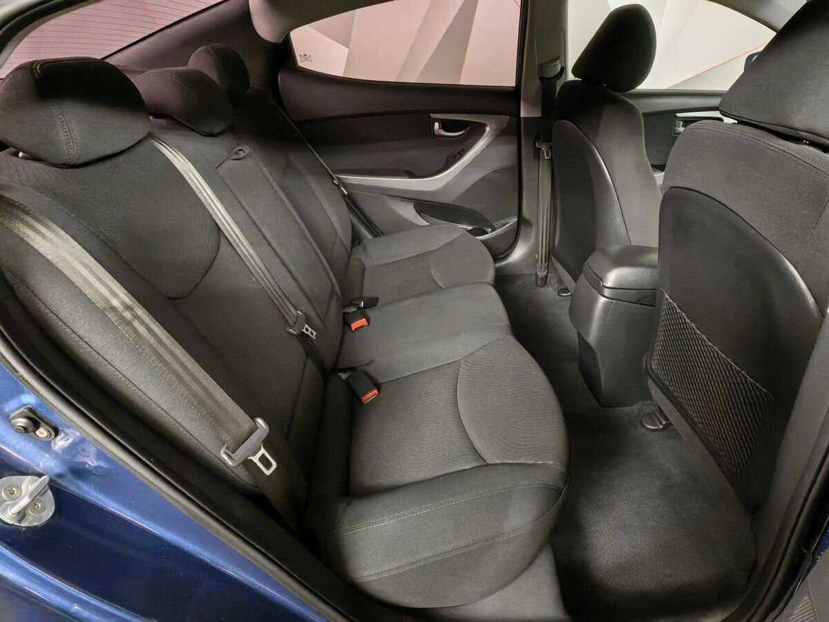 Hyundai Elantra б/у, 2015, Автоматическая. Фото: #11