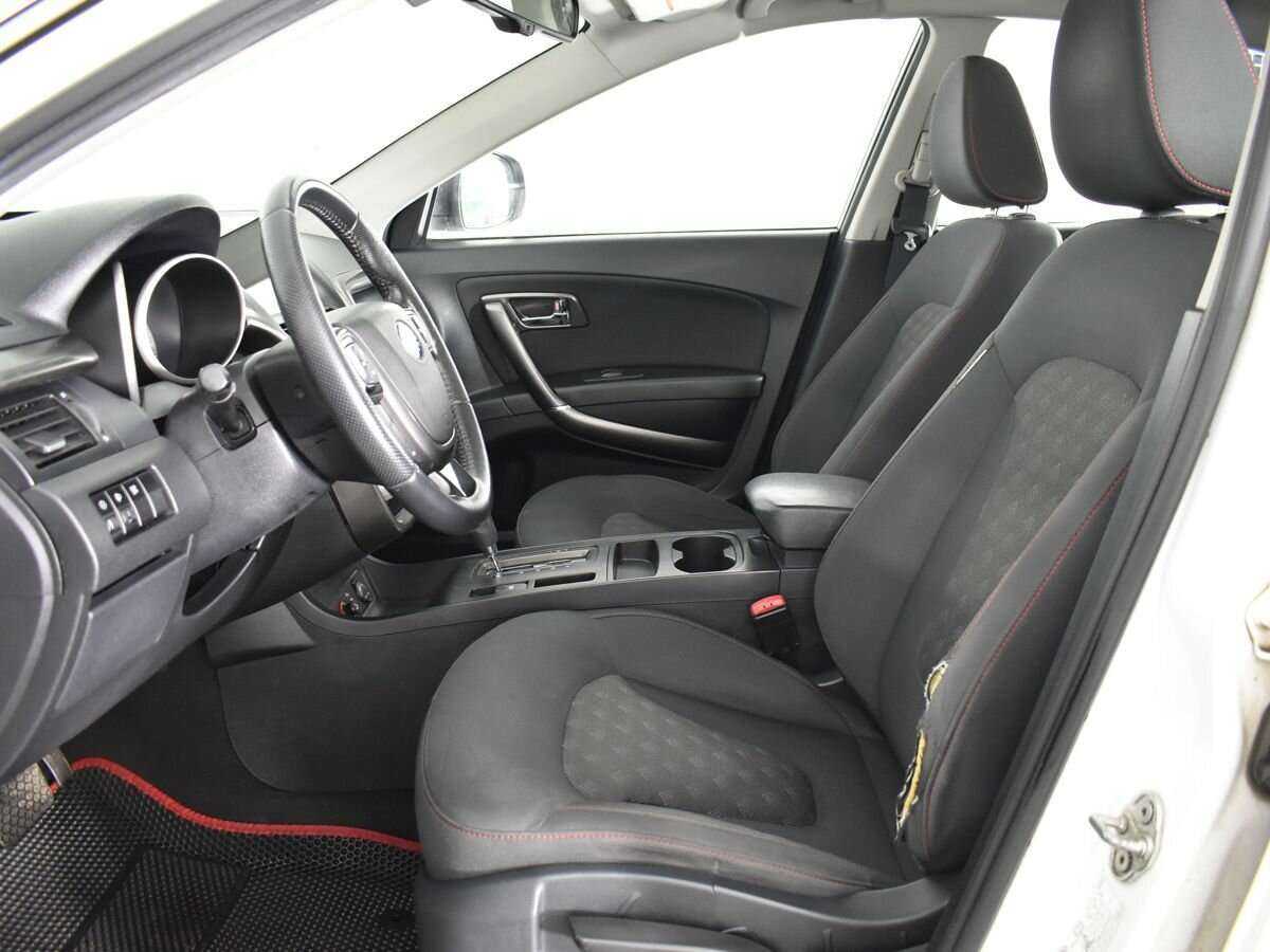 FAW Besturn X80 б/у, 2017, Автоматическая. Фото: #9