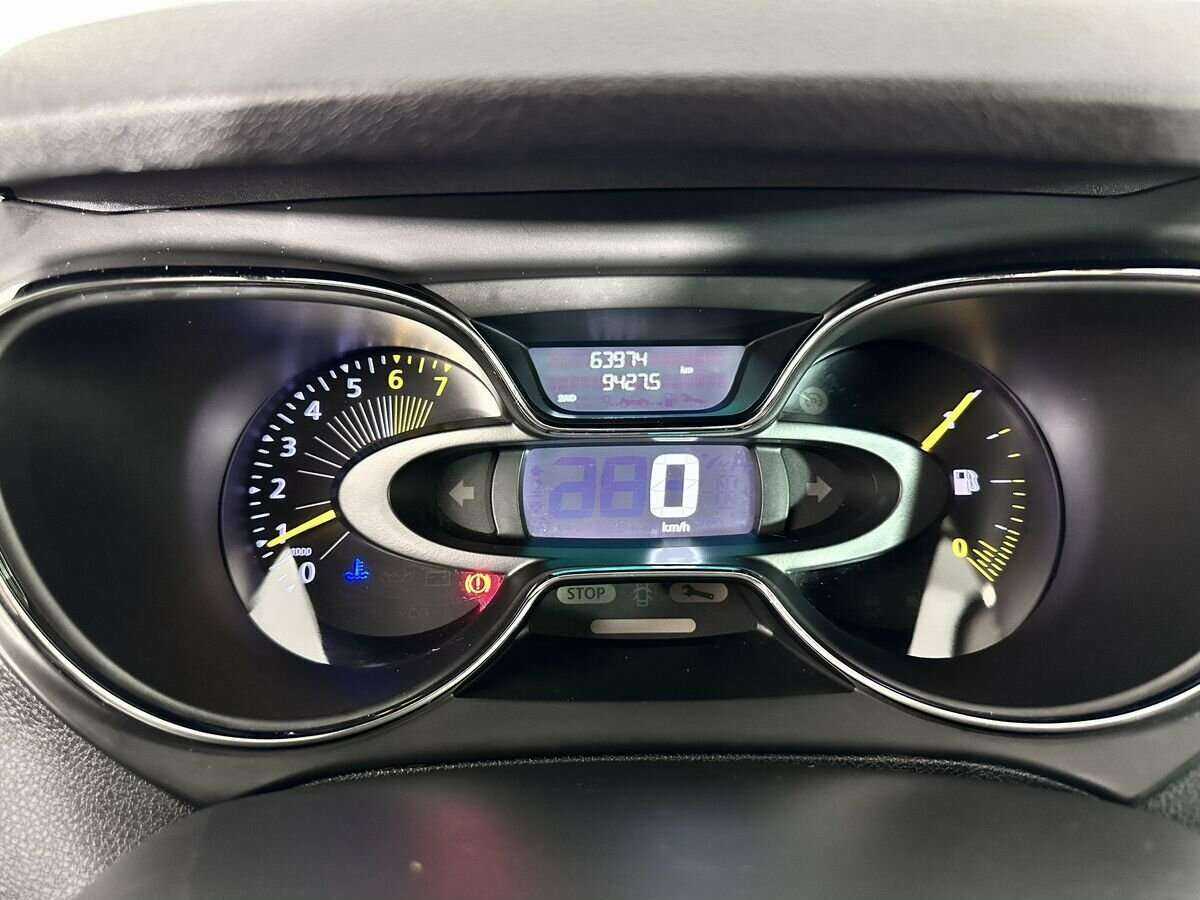 Рено Каптюр б/у, 2016, Механическая. Фото: #11