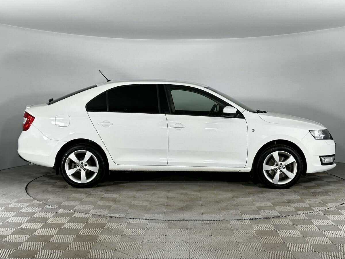 Шкода Рапид б/у, 2016, Роботизированная. Фото: #4