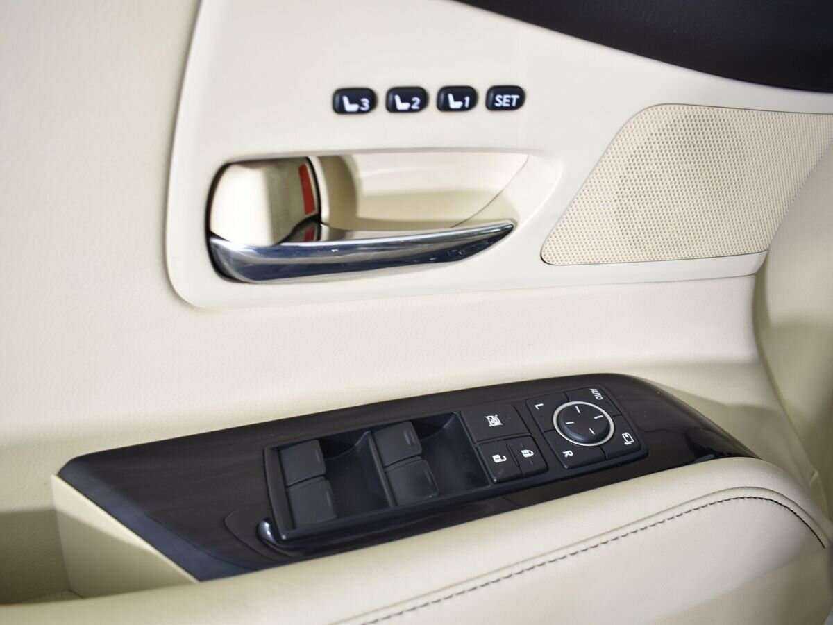 Лексус Р-Икс б/у, 2013, Автоматическая. Фото: #9