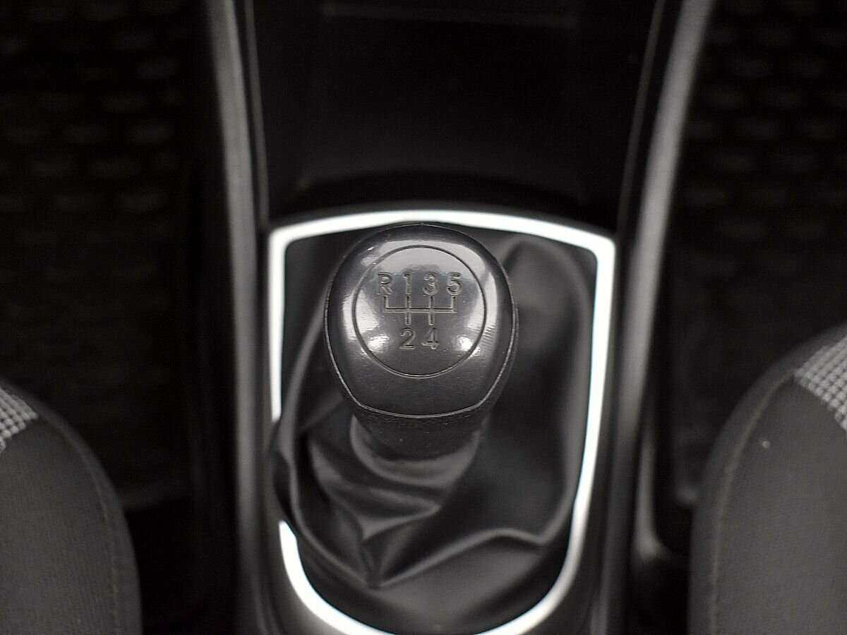 Хендай Солярис б/у, 2014, Механическая. Фото: #13