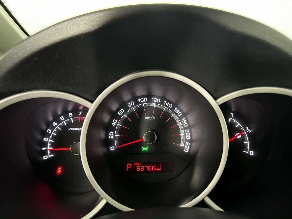 Киа Венга б/у, 2013, Автоматическая. Фото: #9