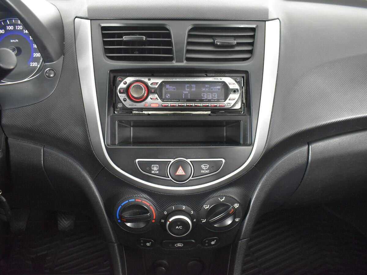 Хендай Солярис б/у, 2013, Механическая. Фото: #13