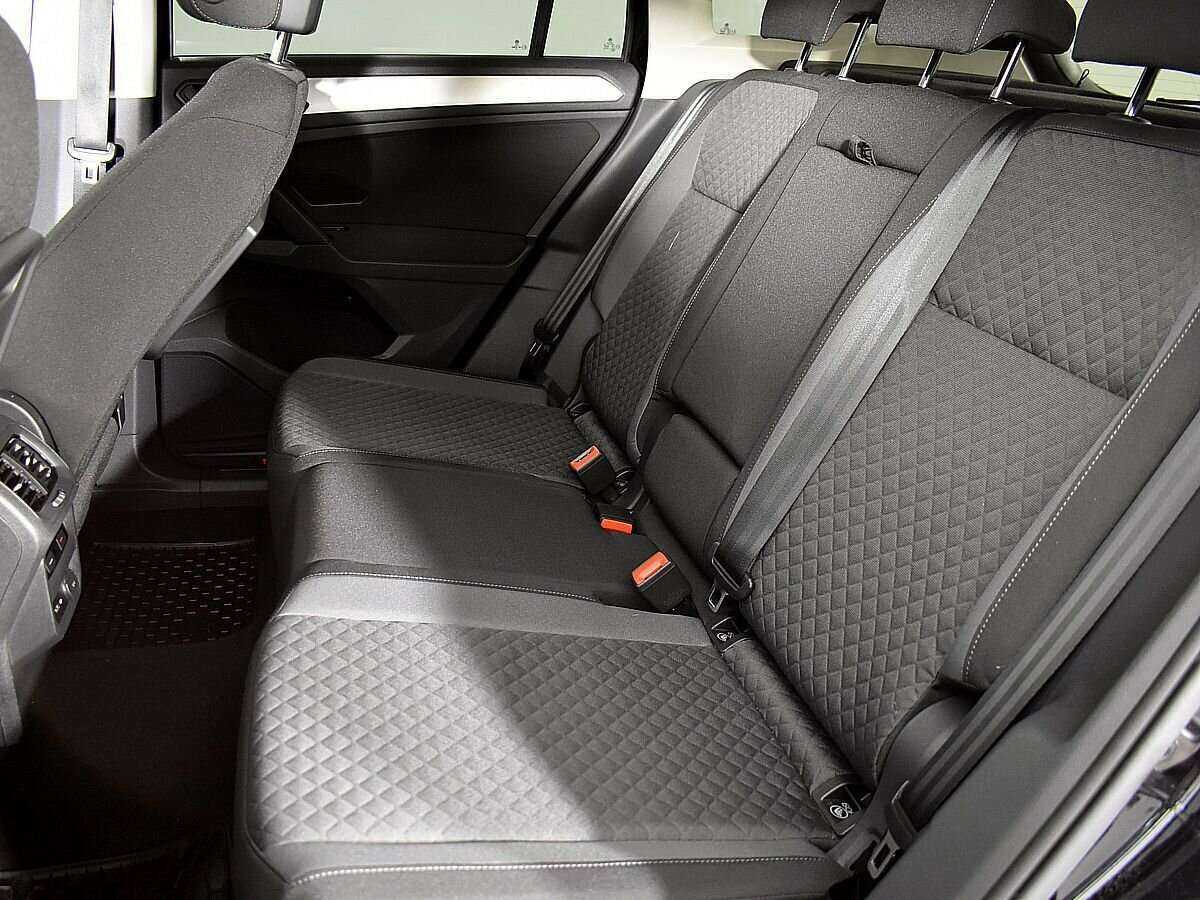 Volkswagen Tiguan б/у, 2020, Механическая. Фото: #6