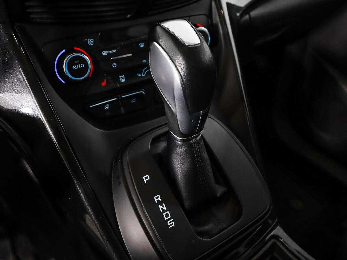 Форд Куга б/у, 2016, Автоматическая. Фото: #8