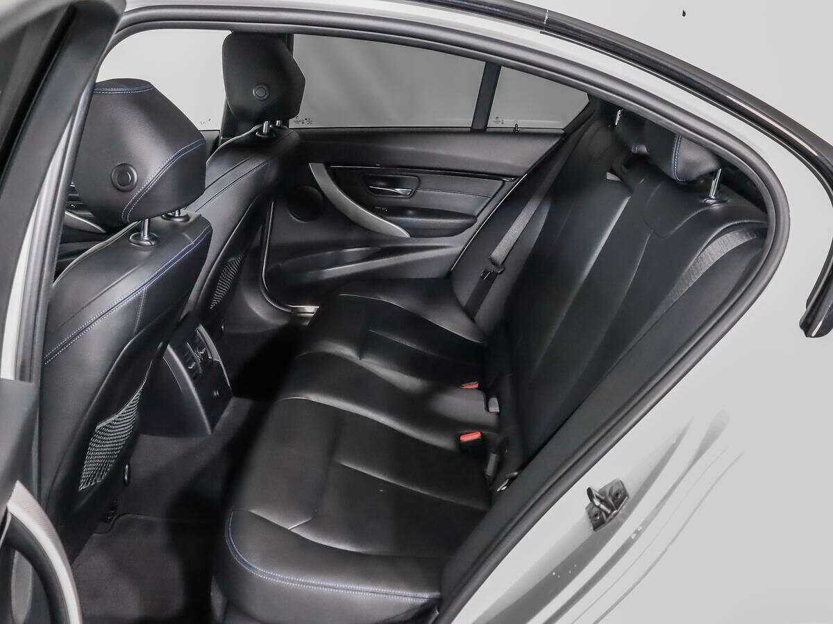 БМВ 3 серии б/у, 2018, Автоматическая. Фото: #10