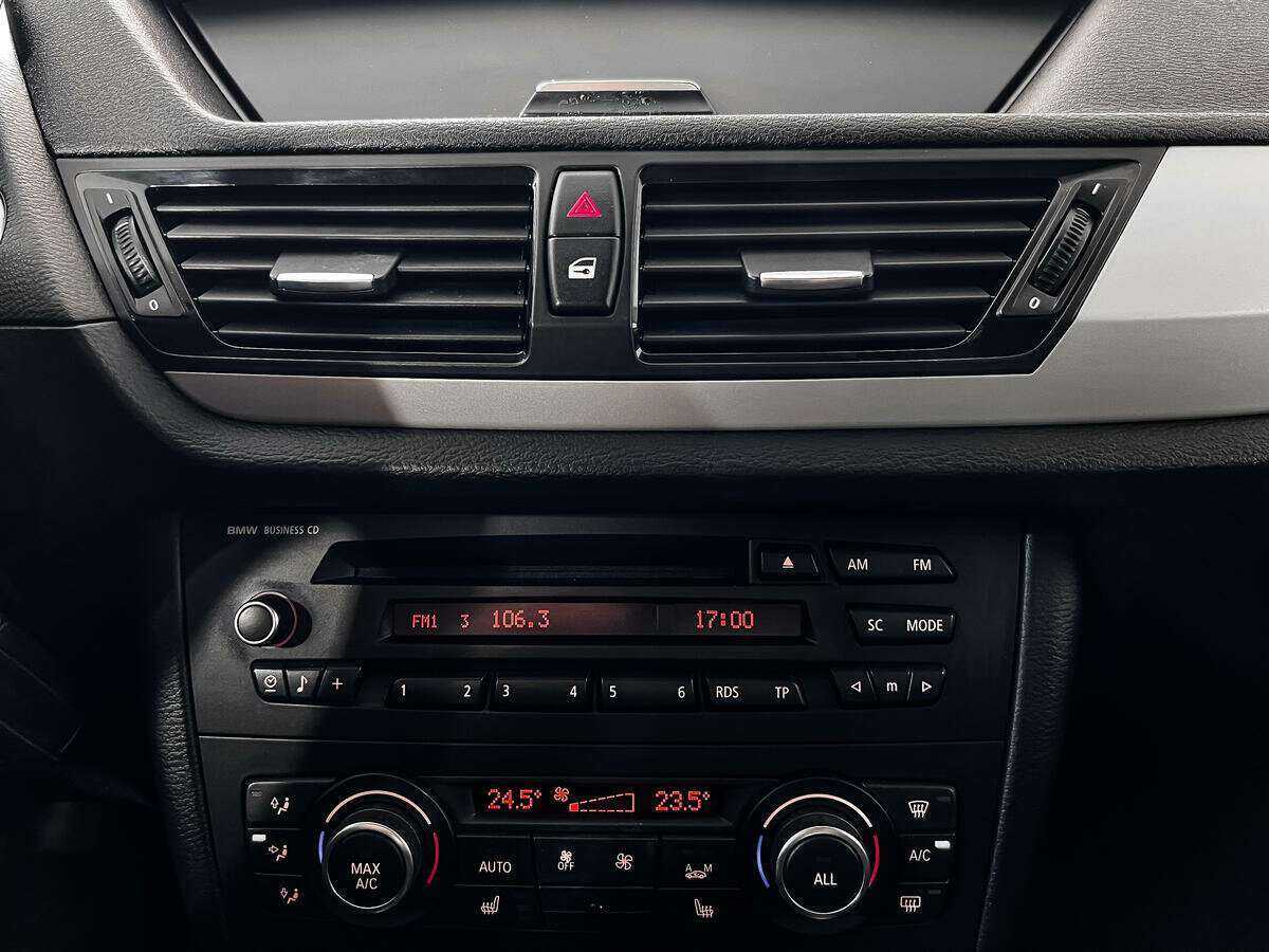 БМВ Икс1 б/у, 2013, Автоматическая. Фото: #13