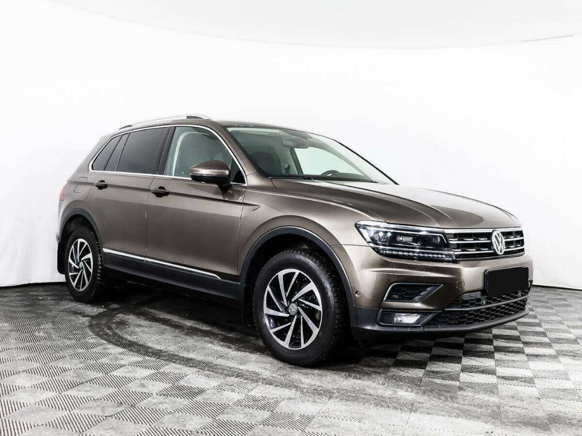 Volkswagen Tiguan б/у, 2018, Роботизированная. Фото: #2
