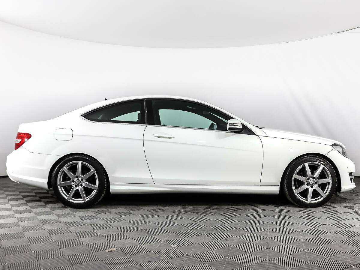 Мерседес-Бенц Ц-Класс б/у, 2015, Автоматическая. Фото: #3