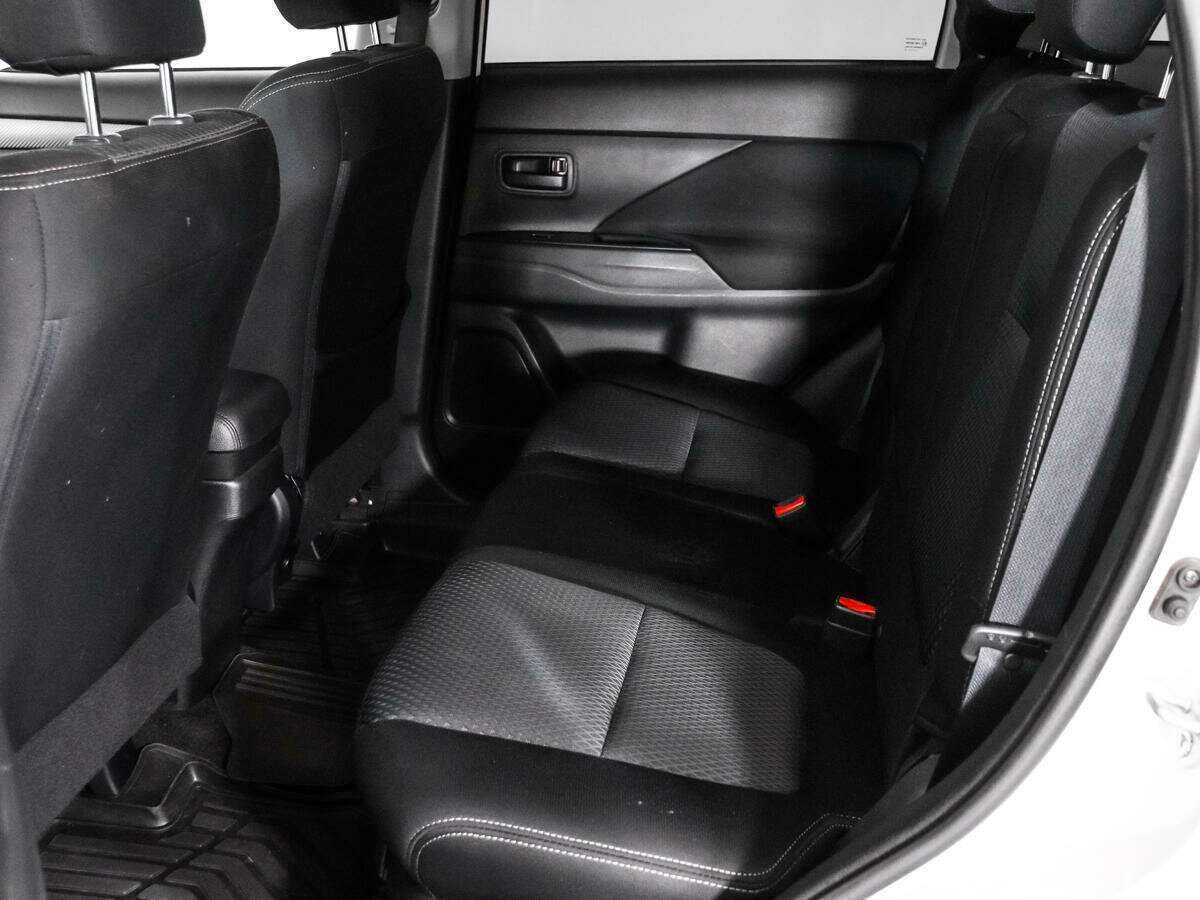 Митсубиши Оутлэндер б/у, 2018, Вариатор. Фото: #10