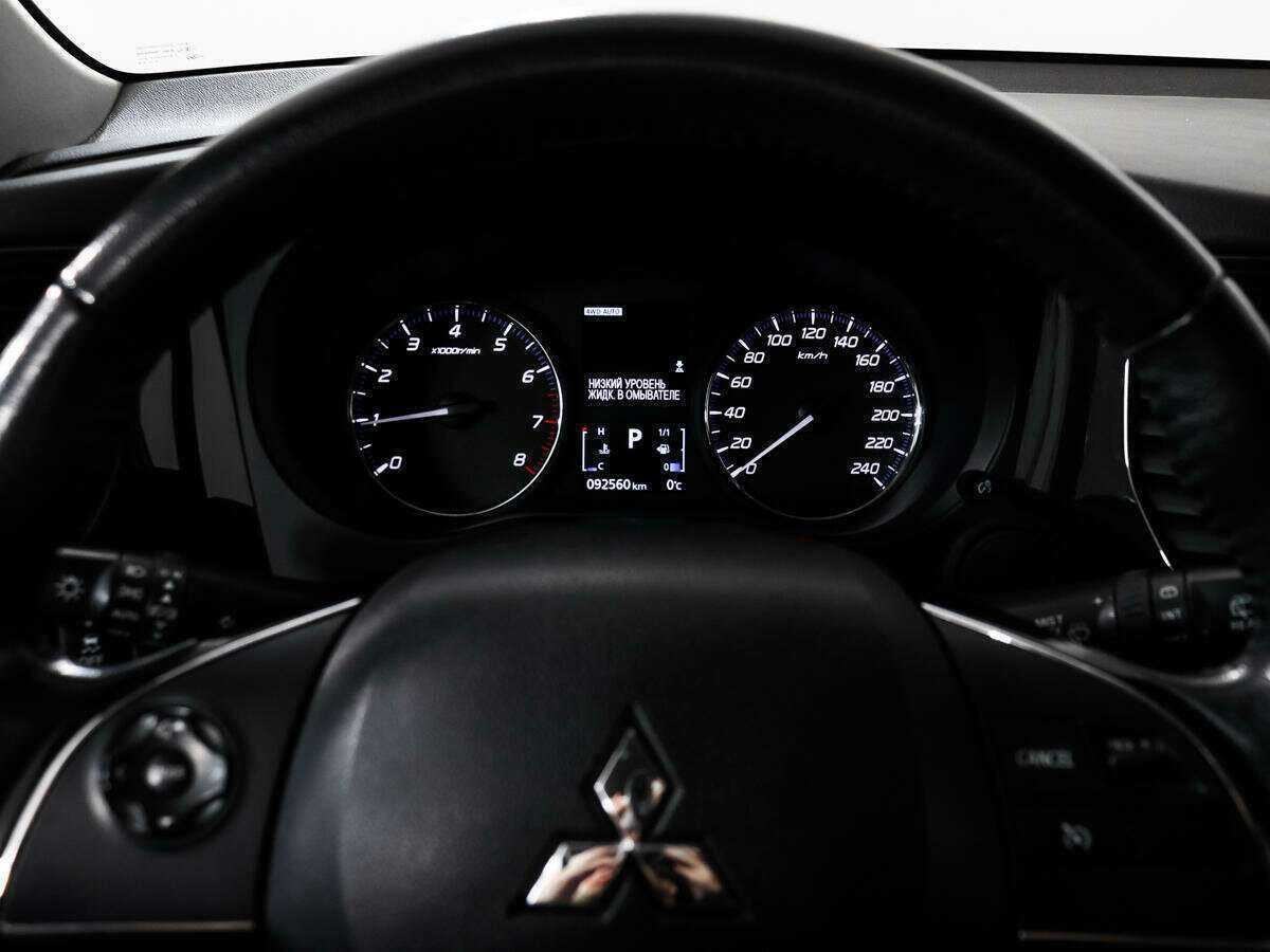 Митсубиши Оутлэндер б/у, 2018, Вариатор. Фото: #16