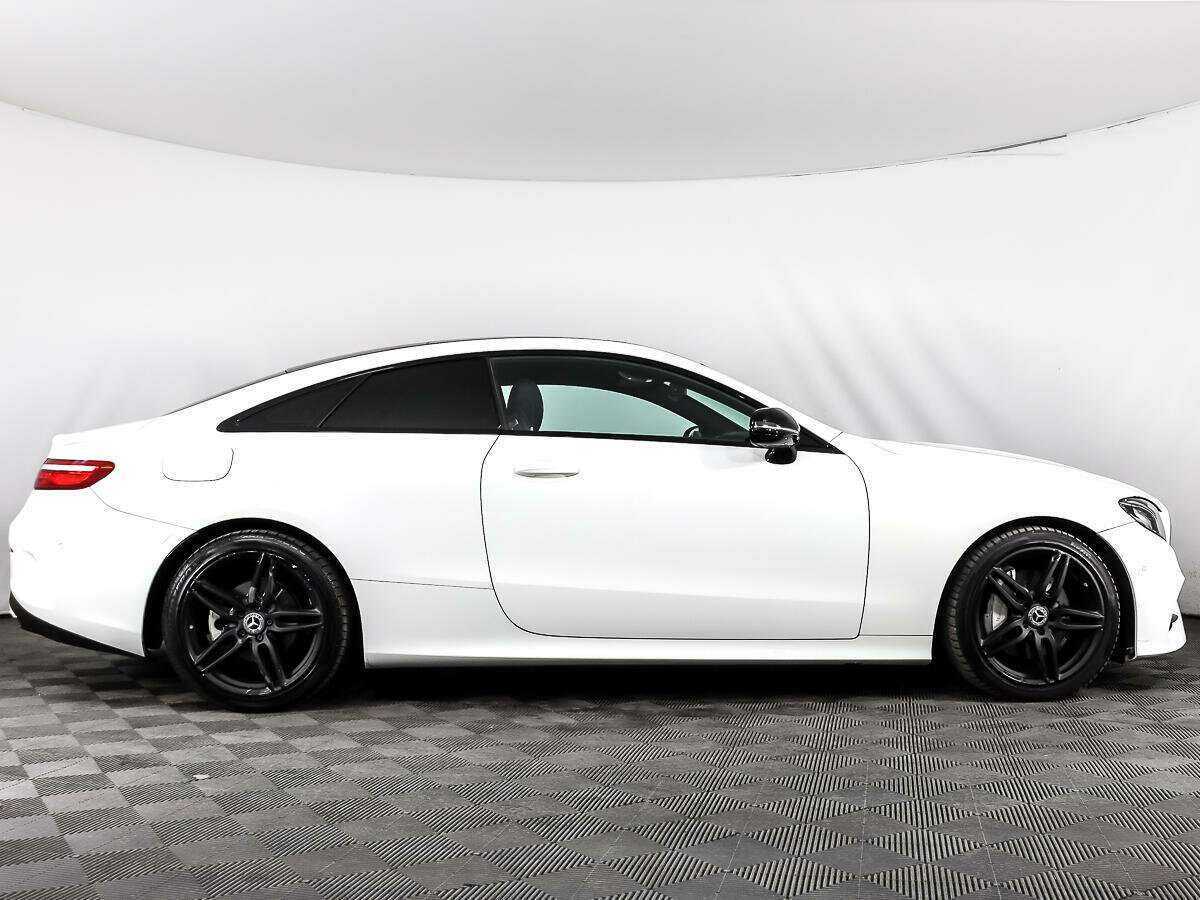 Мерседес-Бенц Е-Класс б/у, 2017, Автоматическая. Фото: #3