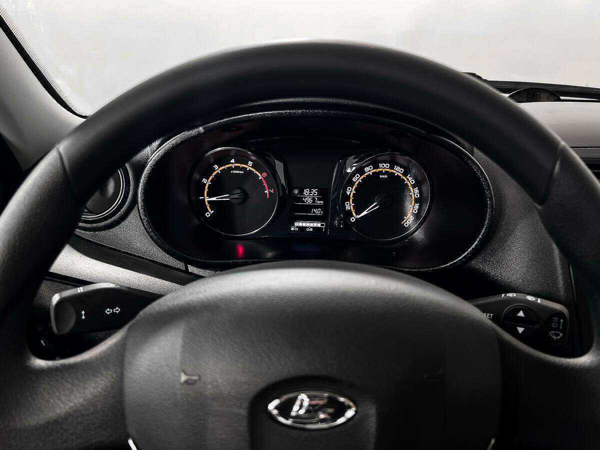 Лада (ВАЗ) Гранта б/у, 2023, Механическая. Фото: #15