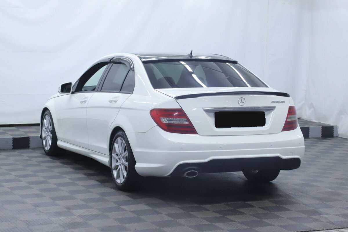 Мерседес-Бенц Ц-Класс б/у, 2014, Автоматическая. Фото: #1