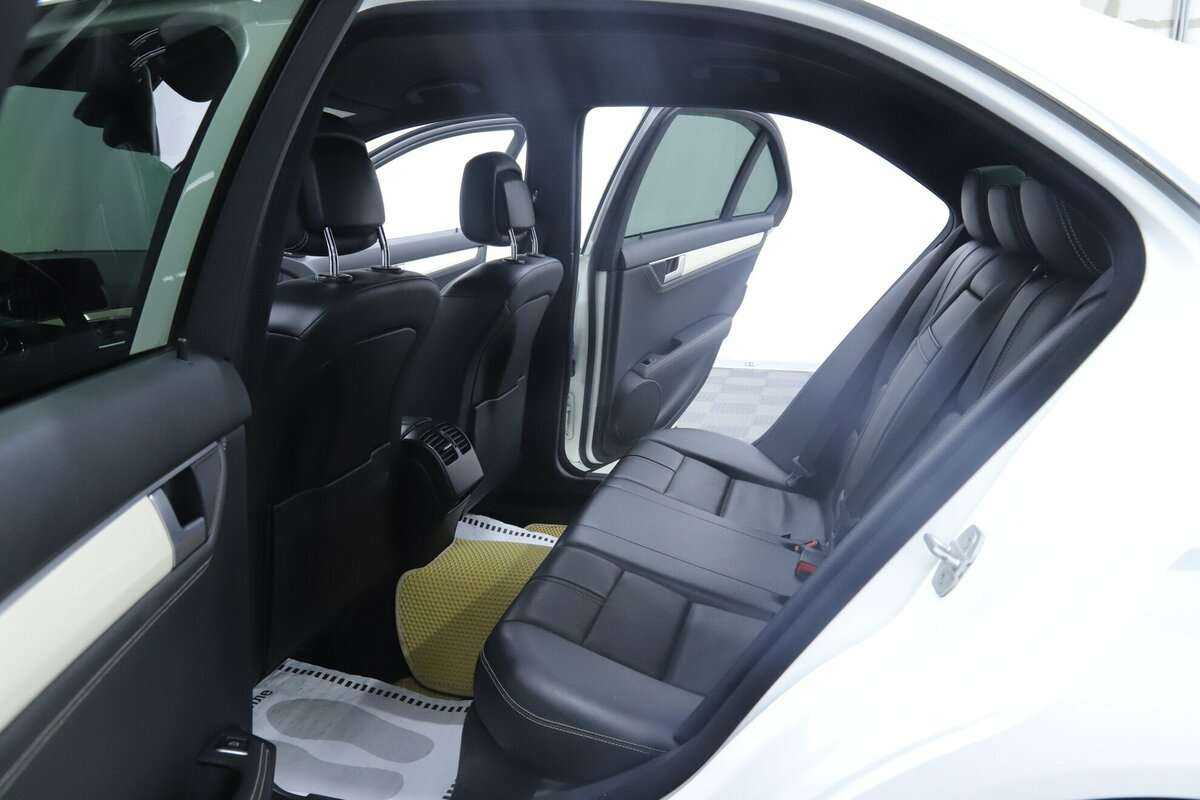 Мерседес-Бенц Ц-Класс б/у, 2014, Автоматическая. Фото: #15