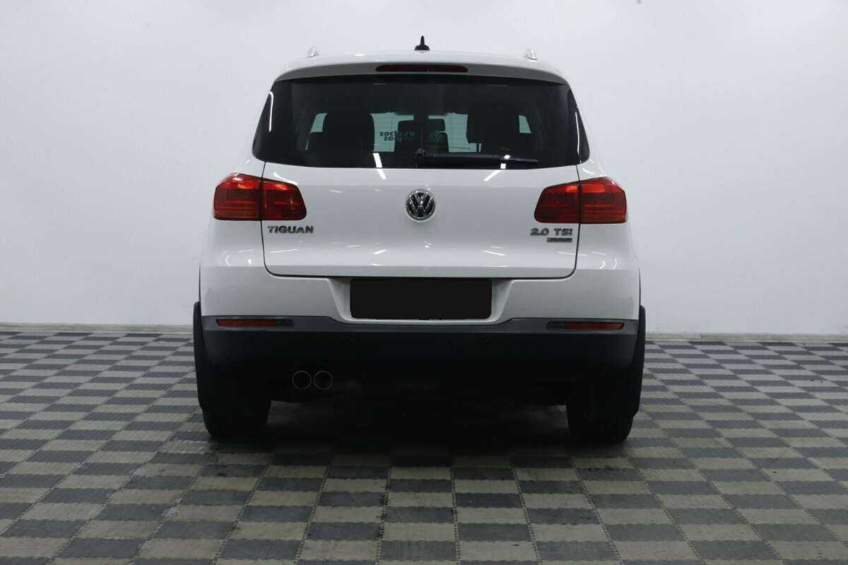 Volkswagen Tiguan б/у, 2015, Автоматическая. Фото: #5