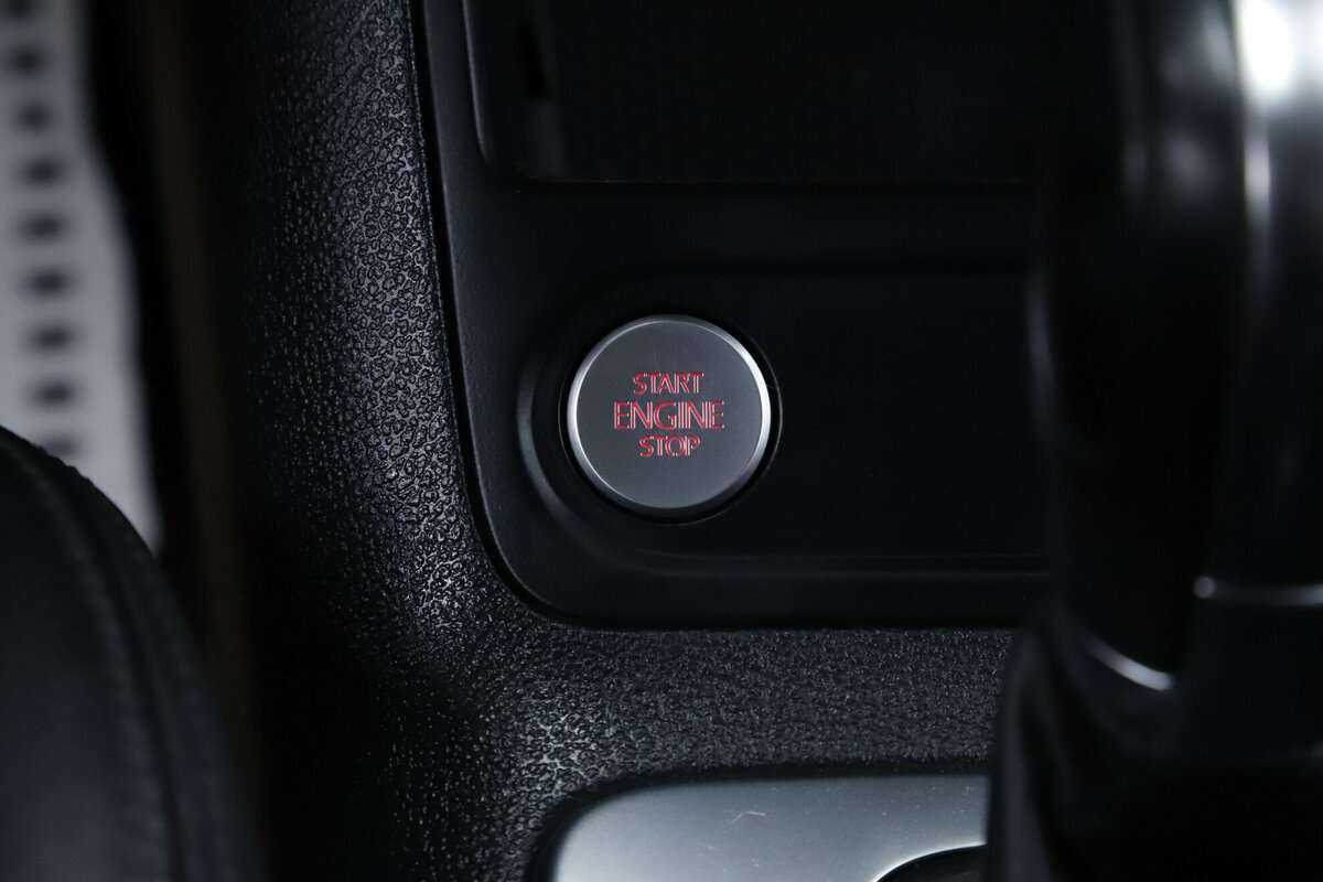 Volkswagen Tiguan б/у, 2015, Автоматическая. Фото: #14