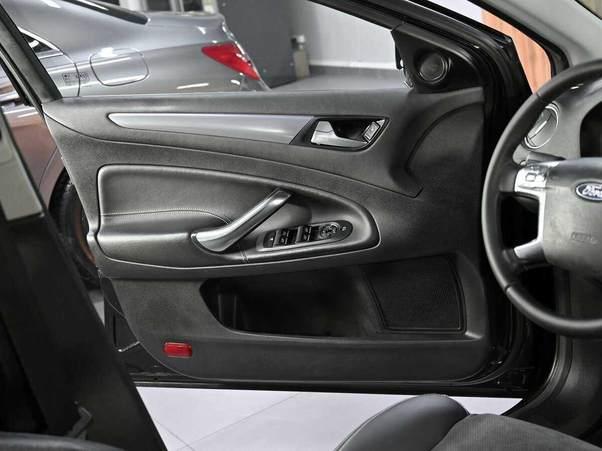 Форд Мондео б/у, 2012, Роботизированная. Фото: #4