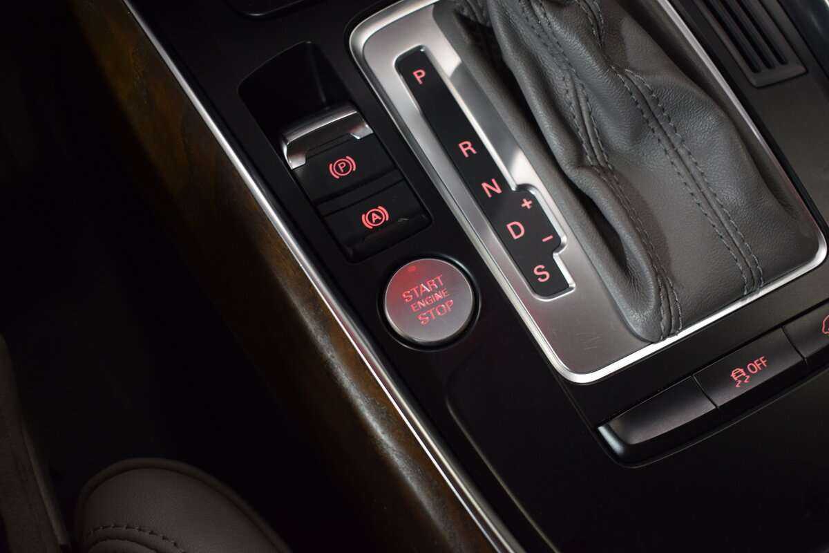 Ауди К5 б/у, 2012, Роботизированная. Фото: #18