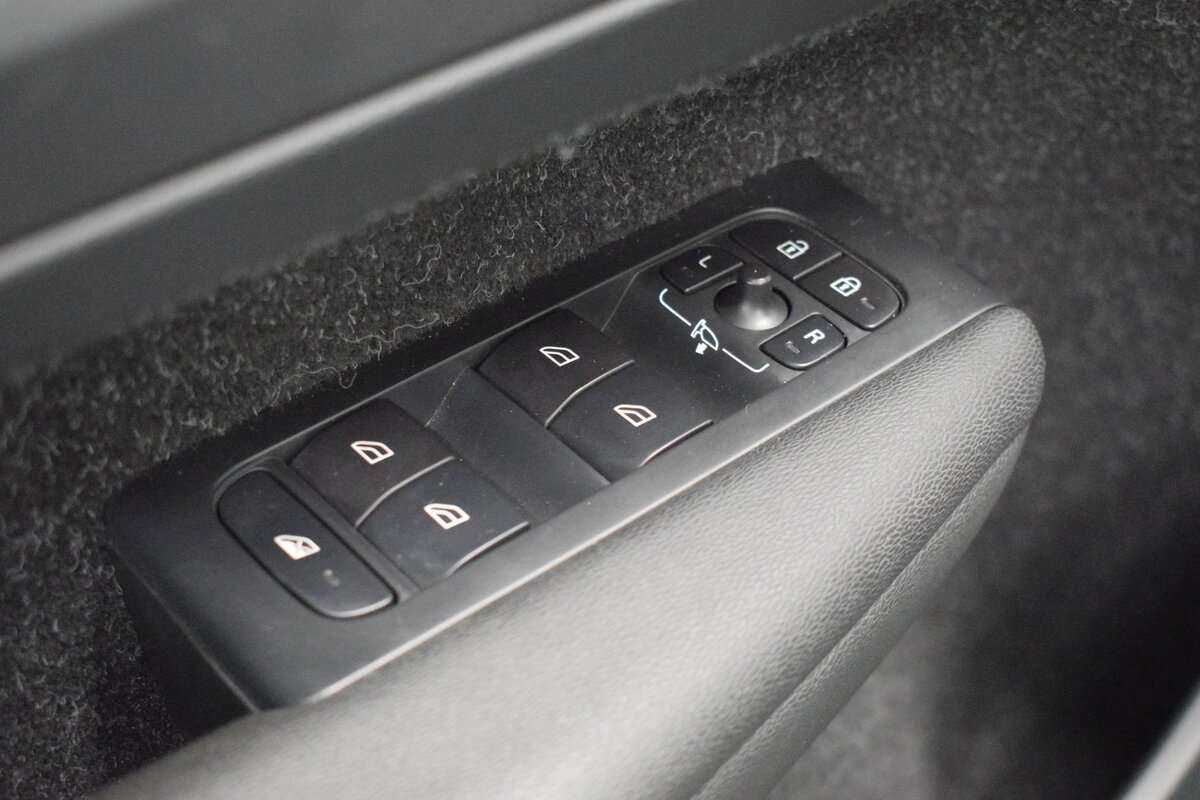 Вольво ИксЦ40 б/у, 2019, Автоматическая. Фото: #8