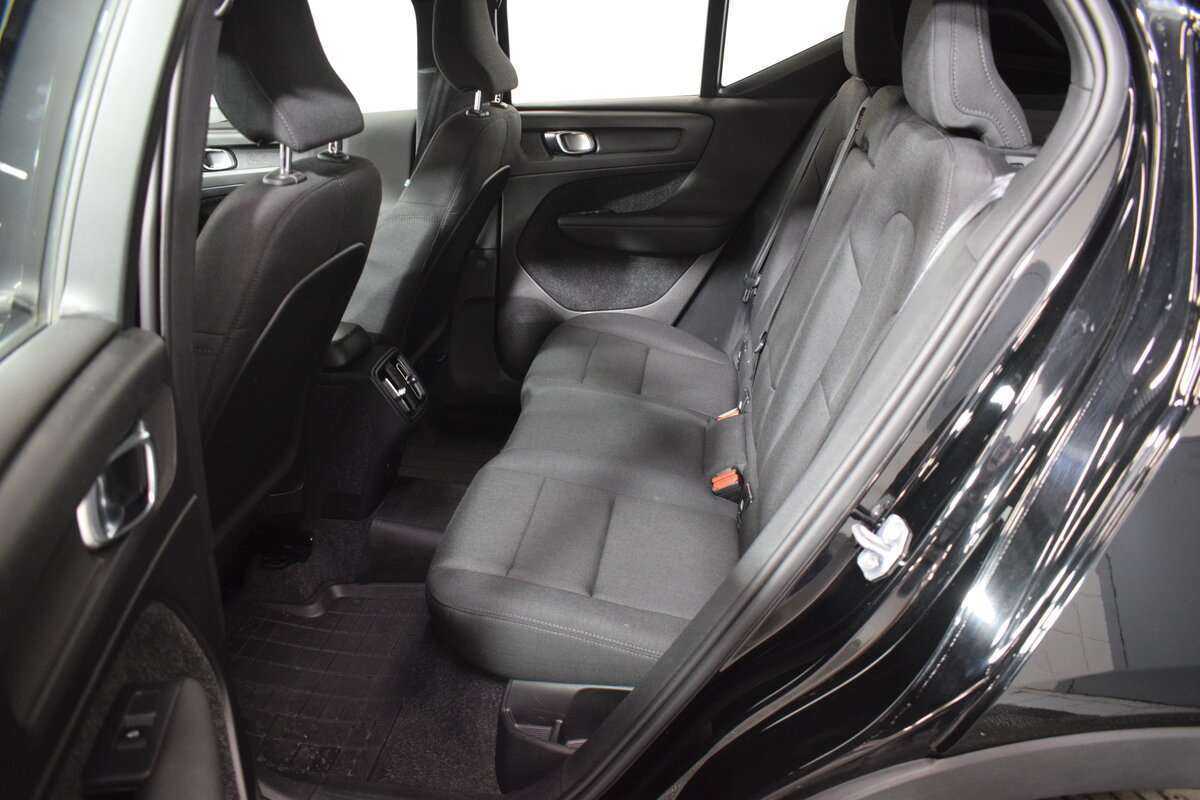 Вольво ИксЦ40 б/у, 2019, Автоматическая. Фото: #9