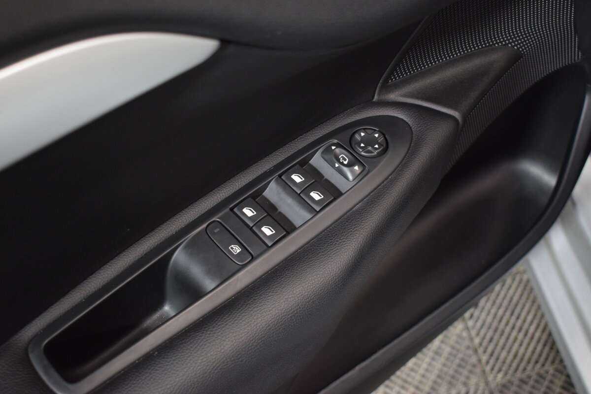 Ситроен Ц4 б/у, 2020, Автоматическая. Фото: #13