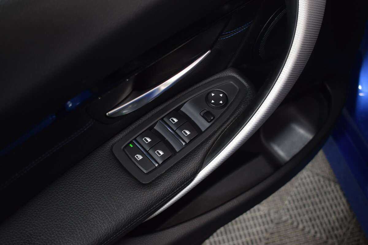 БМВ 3 серии б/у, 2018, Автоматическая. Фото: #10