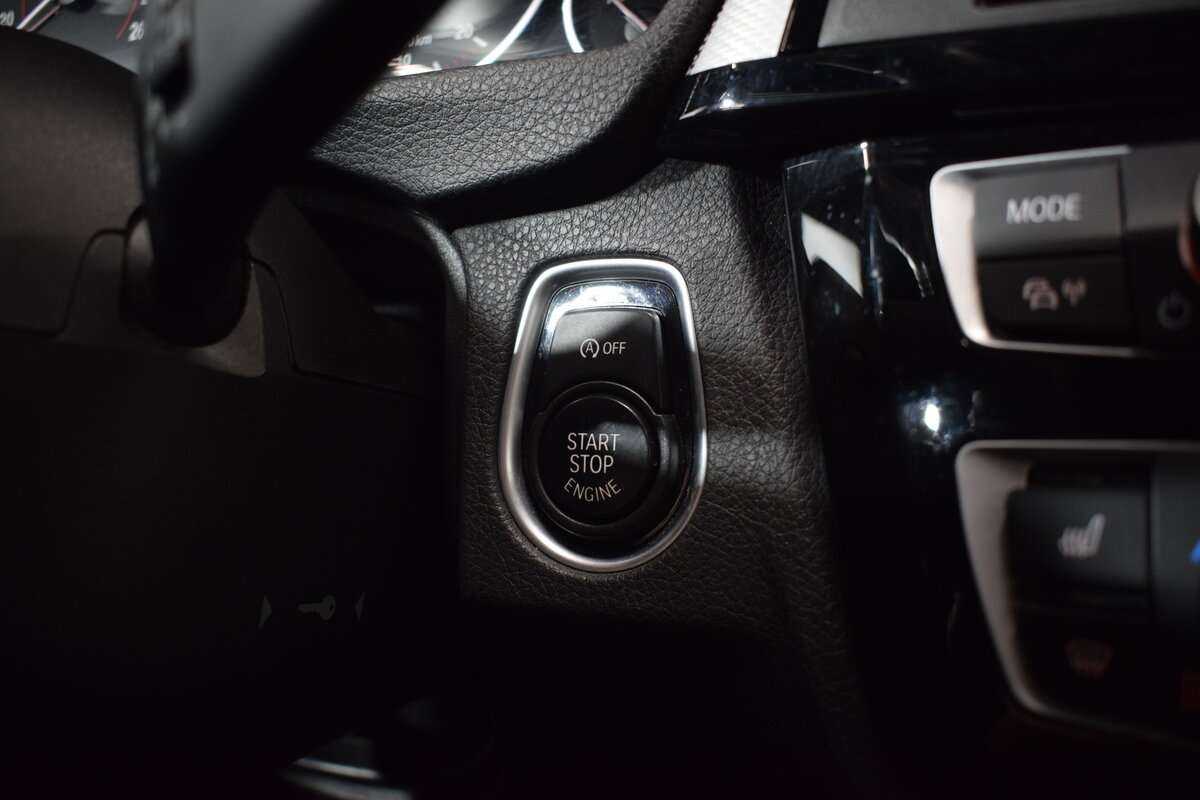 БМВ 3 серии б/у, 2018, Автоматическая. Фото: #18