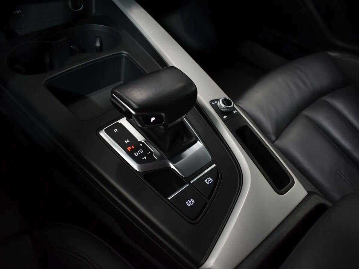 Audi A4 б/у, 2020, Роботизированная. Фото: #17