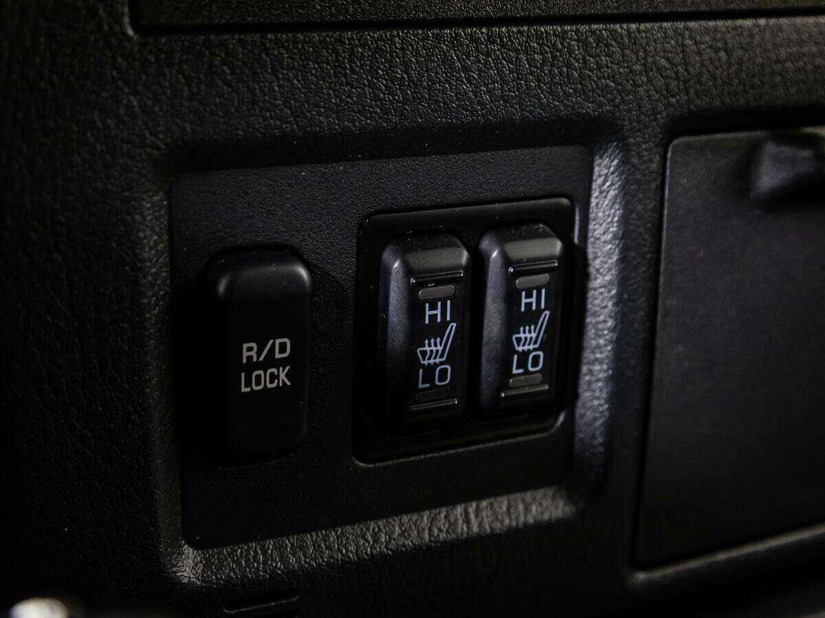 Митсубиши Паджеро б/у, 2015, Автоматическая. Фото: #14