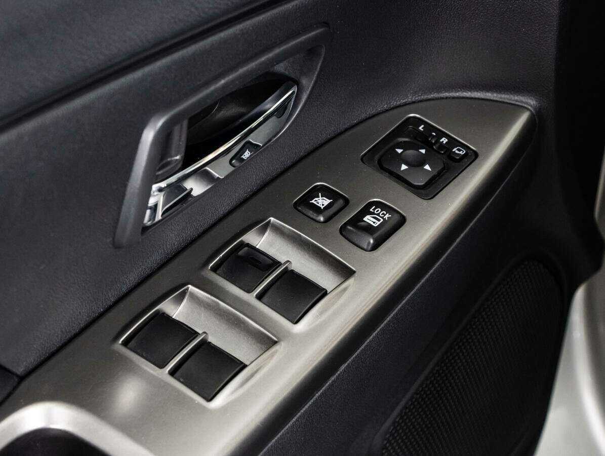 Митсубиши АС-Икс б/у, 2022, Вариатор. Фото: #18